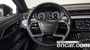Audi A8 55 TFSI 4WD Premium LWB 2023 года из Южной Кореи