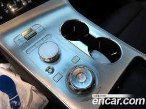 Genesis GV70 2.5T Бензин AWD 2025 года из Южной Кореи