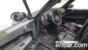 Mini Countryman JCW 2024 года из Южной Кореи