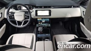 Land Rover Range Rover Velar 2.0 P250 R-Dynamic SE 2023 года из Южной Кореи