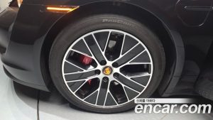 Porsche Taycan 4S 2023 года из Южной Кореи