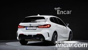 BMW 1-Series 120i M Sport 2024 года из Южной Кореи