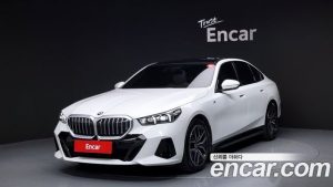 BMW 5-Series 520i M Sport 2024 года из Южной Кореи