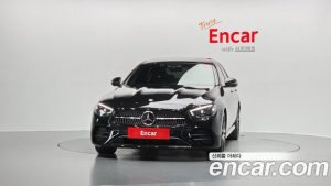 Mercedes-Benz E-Class E350 4MATIC AMG Line 2023 года из Южной Кореи