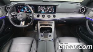 Mercedes-Benz E-Class E350 4MATIC AMG Line 2023 года из Южной Кореи