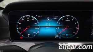 Mercedes-Benz E-Class E350 4MATIC AMG Line 2023 года из Южной Кореи
