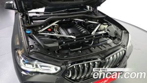 BMW X6 xDrive40d M Sport Online Exclusive 2023 года из Южной Кореи