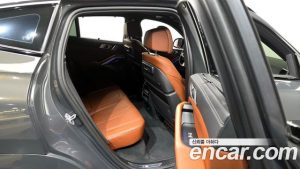 BMW X6 xDrive40d M Sport Online Exclusive 2023 года из Южной Кореи