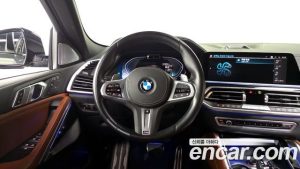 BMW X6 xDrive40d M Sport Online Exclusive 2023 года из Южной Кореи