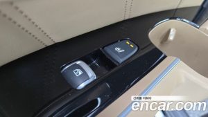 Kia Sorento Бензин 2.5T 2WD 2025 года из Южной Кореи