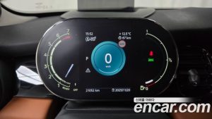 Mini Cooper 5Door CLASSIC 2024 года из Южной Кореи