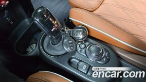 Mini Cooper 5Door CLASSIC 2024 года из Южной Кореи