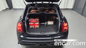 Mini Cooper 5Door CLASSIC 2024 года из Южной Кореи