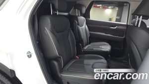 Hyundai Palisade Дизель 2.2 2WD 2024 года из Южной Кореи