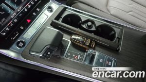 Audi A7 55 TFSI 4WD Premium 2023 года из Южной Кореи
