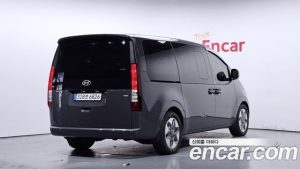 Hyundai Staria 4WD Tourer 9-Seater 2025 года из Южной Кореи
