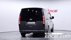 Hyundai Staria 4WD Tourer 9-Seater 2025 года из Южной Кореи