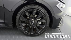 Kia K5 1.6 Turbo 2024 года из Южной Кореи