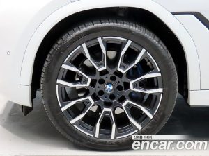 BMW X6 xDrive40i M Sport 2024 года из Южной Кореи