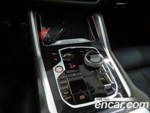 BMW X6 xDrive40i M Sport 2024 года из Южной Кореи