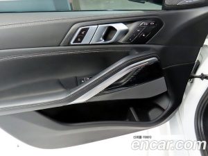 BMW X6 xDrive40i M Sport 2024 года из Южной Кореи
