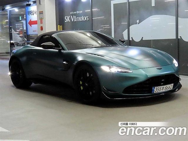 Astonmartin Vantage 4.0 V8 Roadster F1 Edition 2022 года из Кореи