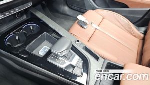 Audi A4 45 TFSI 4WD Premium 2023 года из Южной Кореи