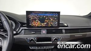 Audi A4 45 TFSI 4WD Premium 2023 года из Южной Кореи