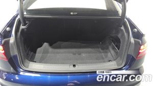 Audi A4 45 TFSI 4WD Premium 2023 года из Южной Кореи