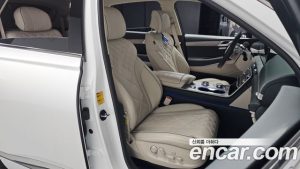 Genesis GV80 2.5T Бензин AWD 2025 года из Южной Кореи