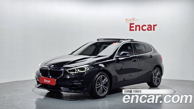BMW 1-Series 120i Sport 2023 года из Кореи