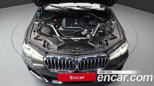 BMW 5-Series 523d M Sport 2023 года из Южной Кореи