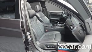 BMW 5-Series 523d M Sport 2023 года из Южной Кореи