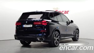 BMW X5 xDrive 40i M Sport 2024 года из Южной Кореи