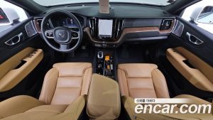 Volvo XC60 B5 ULTIMATE Bright 2024 года из Южной Кореи
