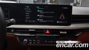 Kia K5 Signature 2024 года из Южной Кореи