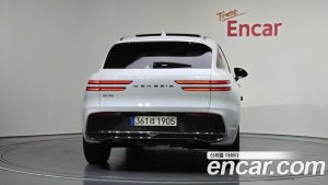 Genesis GV70 2.5T Бензин 2WD 2025 года из Южной Кореи