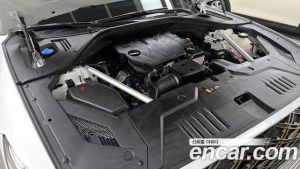 Genesis GV70 2.5T Бензин 2WD 2025 года из Южной Кореи
