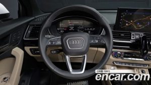 Audi Q5 45 TFSI 4WD Premium 2024 года из Южной Кореи