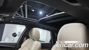 Audi Q5 45 TFSI 4WD Premium 2024 года из Южной Кореи