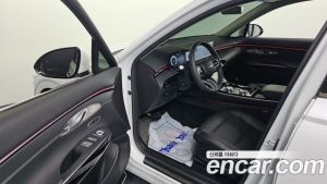 Genesis GV70 2.5T Бензин AWD 2025 года из Южной Кореи
