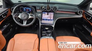 Mercedes-Benz C-Class C300 4MATIC Avantgarde 2024 года из Южной Кореи