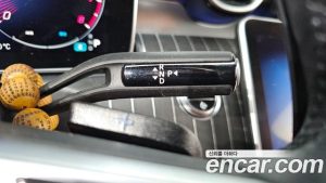 Mercedes-Benz C-Class C300 4MATIC Avantgarde 2024 года из Южной Кореи