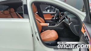 Mercedes-Benz C-Class C300 4MATIC Avantgarde 2024 года из Южной Кореи