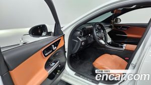 Mercedes-Benz C-Class C300 4MATIC Avantgarde 2024 года из Южной Кореи