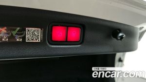Mercedes-Benz C-Class C300 4MATIC Avantgarde 2024 года из Южной Кореи