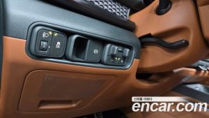 Kia Tasman 2.5T Бензин 4WD 2026 года из Южной Кореи