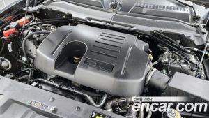 Land Rover Defender 130 P400 X- HSE 2023 года из Южной Кореи