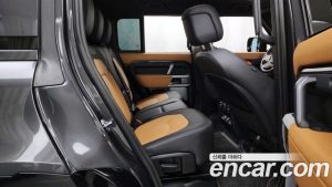 Land Rover Defender 130 P400 X- HSE 2023 года из Южной Кореи