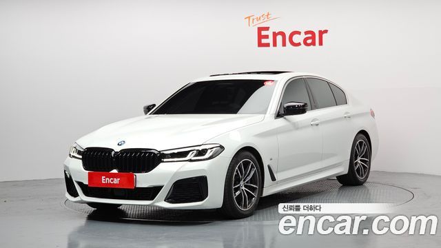BMW 5-Series 520i M Sport 2023 года из Кореи